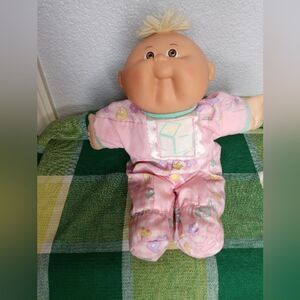 CABBAGE PATCH DOLL 1978-1983 OAA, INC ORIGINAL CLOTHE
